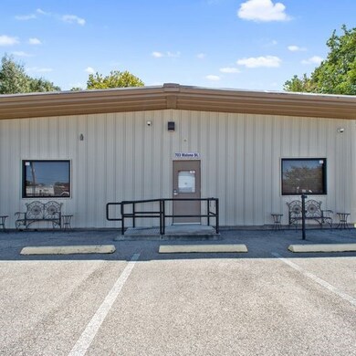 703 Malone St, Tomball, TX 77375 - photo 2