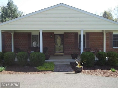 8331 Opal Rd, Warrenton, VA 20186 - photo 3