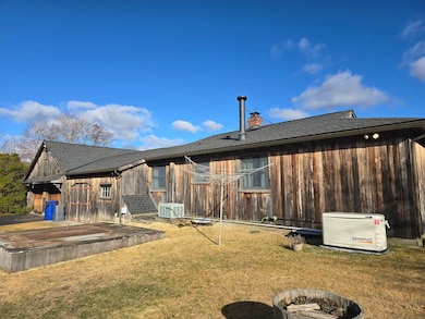 139 W Side Rd, Goshen, CT 06756 - photo 3