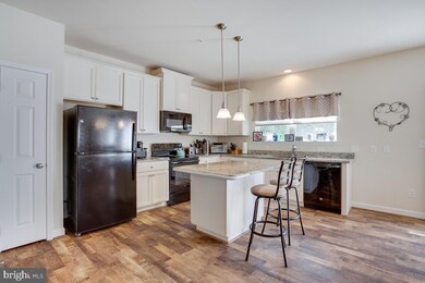 519 English Oak Ln, Prince Frederick, MD 20678 - photo 5