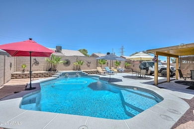 Pool-Backyard