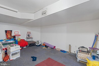 900 N Franklintown Rd, Baltimore, MD 21216 - photo 6