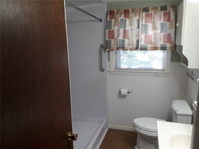 247 Richmond Dr, Warwick, RI 02888 - photo 4