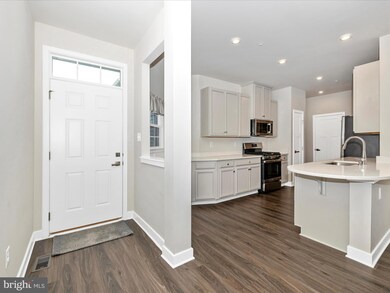 5303 Crape Myrtle Dr, Frederick, MD 21703 - photo 3