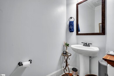 609 Tulip Tree Ln, Simpsonville, SC 29680 - photo 7