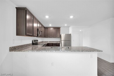 161 Yager Cir, Fort Myers, FL 33913 - photo 7