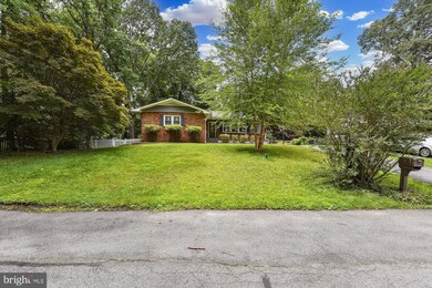 322 Beach Dr, Annapolis, MD 21403 - photo 2