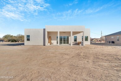 425 James St, El Paso, TX 79915 - photo 7
