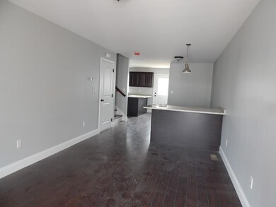 40 Winchester Ln unit 7, Fall River, MA 02721 - photo 2