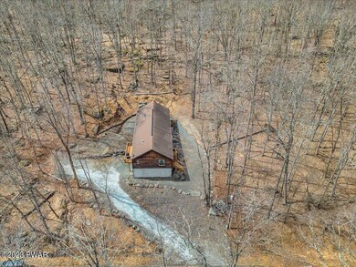 148 Liberty Ln, Lackawaxen, PA 18435 - photo 4