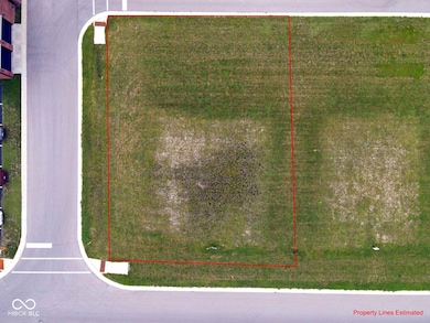 143 W Franklin St, Shelbyville, IN 46176 - photo 2