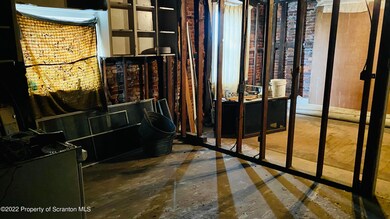 509 Chestnut St, Dunmore, PA 18512 - photo 6