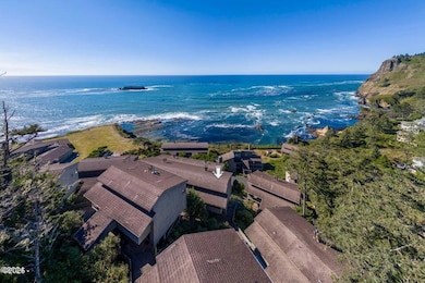 301 Otter Crest Dr, 362-363