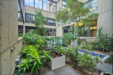 Newberry Plaza unit 39A, Chicago, IL 60610 - photo 4