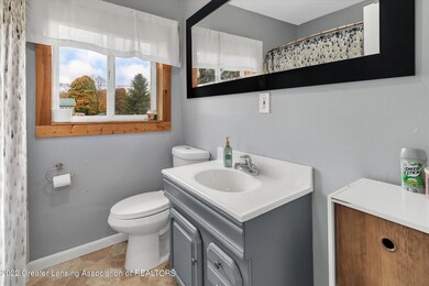14-7902-North-St-WindowStill-Real-Estate