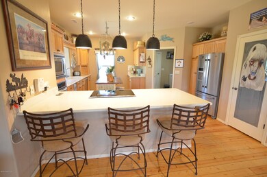 breakfast bar