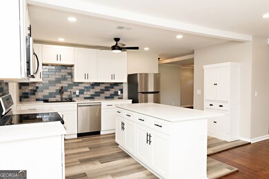 127 Holly St NE, Social Circle, GA 30025 - photo 4