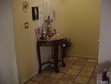 15040 Bledsoe St, Sylmar, CA 91342 - photo 6