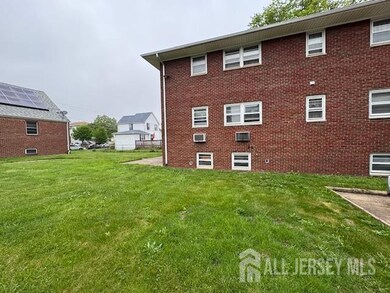 108 W Stimpson Ave unit 2ndFl, Linden, NJ 07036 - photo 4