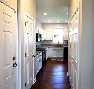 Kitchen01
