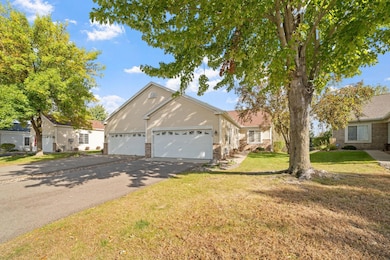 9042 Preserve Trail, Savage, MN 55378 - photo 3