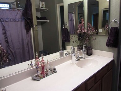 Master Bath005