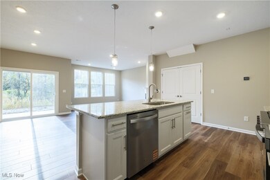 950 Memory Ln, Aurora, OH 44202 - photo 4