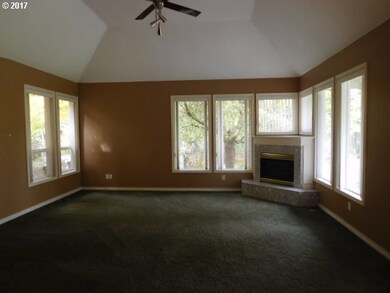 16150 Lake Forest Blvd, Lake Oswego, OR 97035 - photo 3