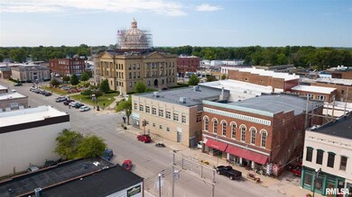 519 Broadway St unit 521, Lincoln, IL 62656 - photo 2