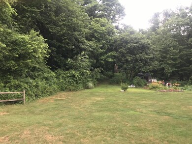 103 Poole St unit 1, Ludlow, MA 01056 - photo 3