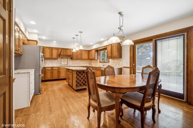 1900 Franklin Dr, Glenview, IL 60026 - photo 7