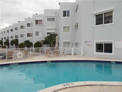 Swimming Pool/Hot Tub/Sauna