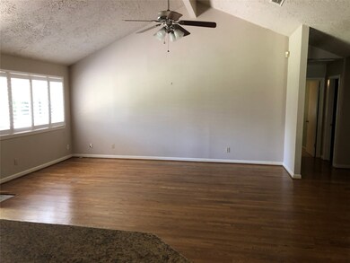 8650 Bart Ln, Houston, TX 77040 - photo 6