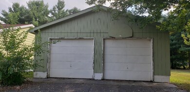 916 Chella St, Sturgis, MI 49091 - photo 4