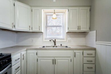 Oakcrest 866-11
