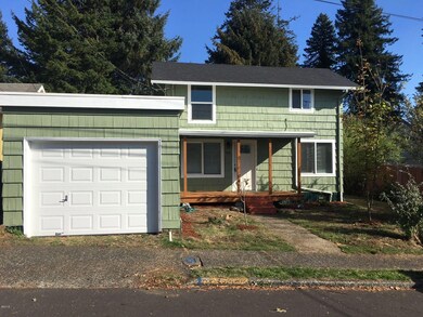 960 front house