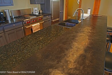mm-kitchen-island-counter-top