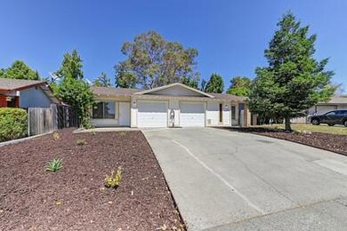7231 Castilian Ct, Citrus Heights, CA 95621 - photo 3