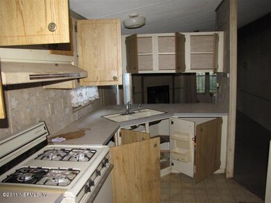 3136 Frances Ave, Jacksonville, FL 32218 - photo 3