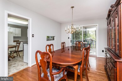 5968 Elk Forest Ct, Elkridge, MD 21075 - photo 6