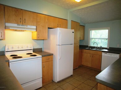 9721 Kline Rd, Jacksonville, FL 32246 - photo 7