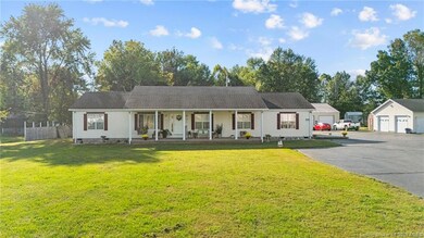 123 S Dowling St, Austin, IN 47102 - photo 3