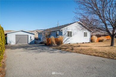 2480 5th St NE, East Wenatchee, WA 98802 - photo 4