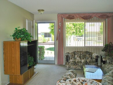 14032 N Thunderbird Blvd, Sun City, AZ 85351 - photo 6