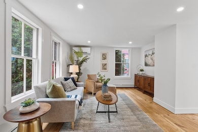 24 Charter St, Newburyport, MA 01950 - photo 3