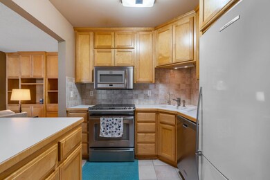 8212 Fremont Ave S unit A, Bloomington, MN 55420 - photo 7