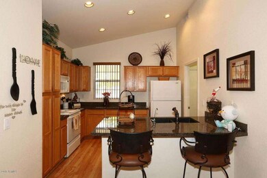 Kitchen (2)