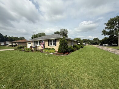 3109 Griffa Ave, Columbus, IN 47203 - photo 3