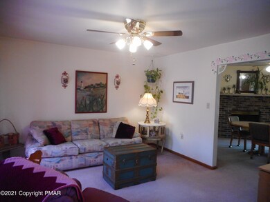 708 Avenue E, Stroudsburg, PA 18360 - photo 6