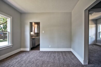 2215 Morehouse Ave, Elkhart, IN 46517 - photo 5